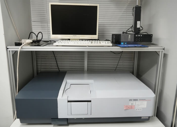 UV-VIS-NIR分光器（SHIMADZU UV-3600 ）